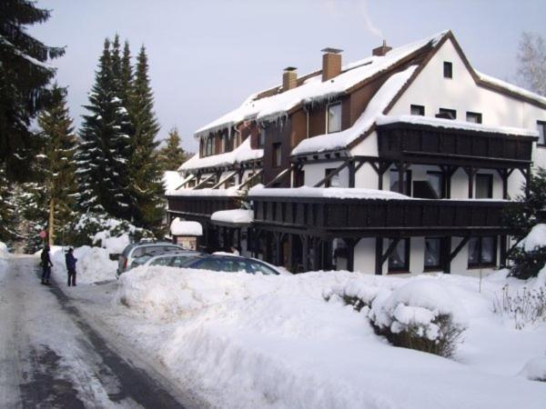 Hotel Ingeburg 바트사흐사 외부 사진