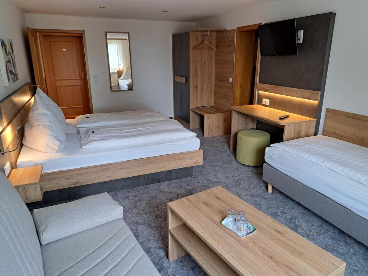 Hotel Ingeburg 바트사흐사 외부 사진