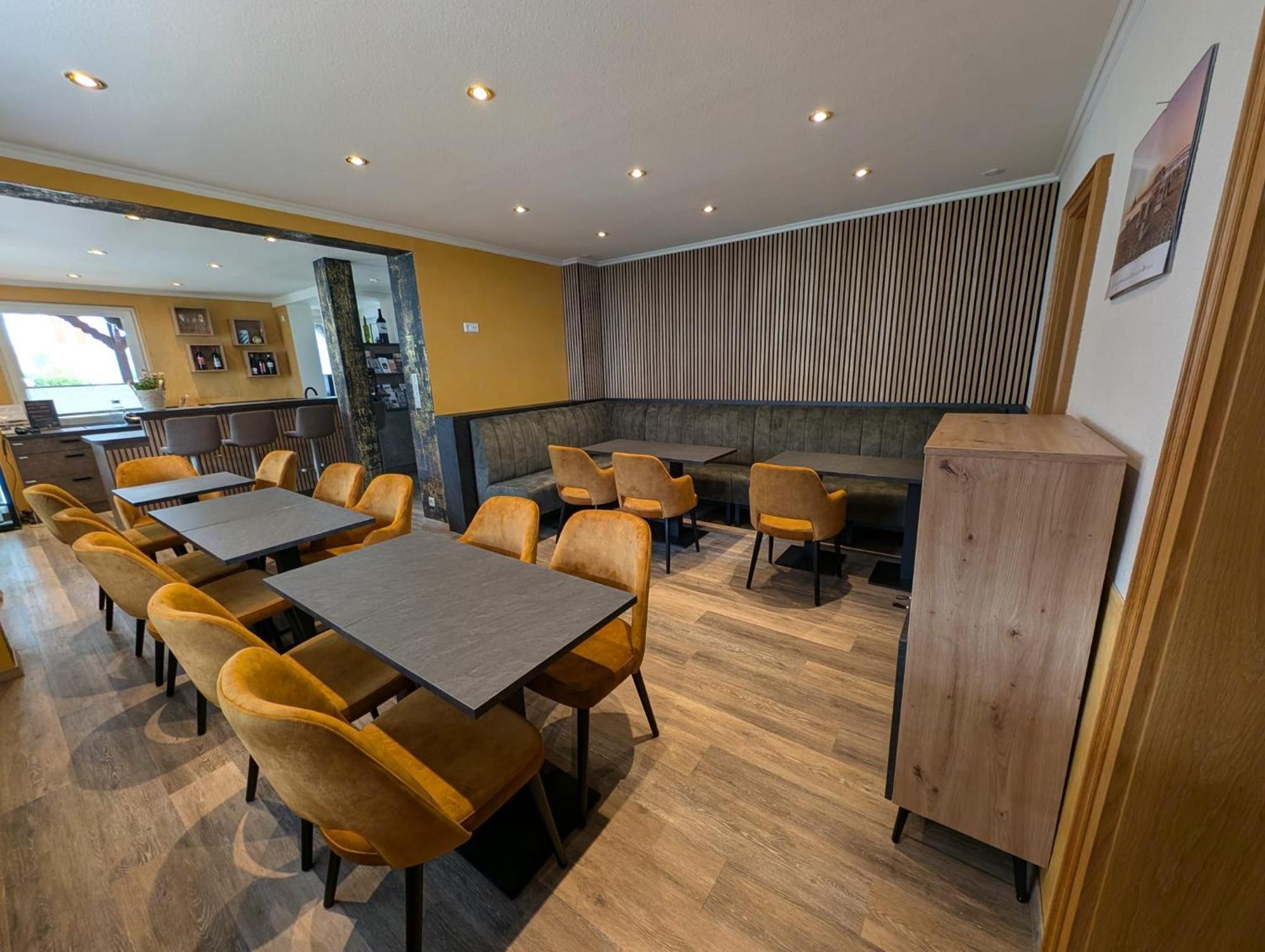 Hotel Ingeburg 바트사흐사 외부 사진